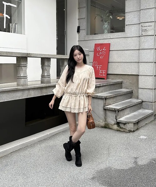 LAFFMO(ラフモ)の「ティアードフリルブラウス(シャツ/ブラウス・レディース・ブラック/ベージュ・F)」の18枚目の写真