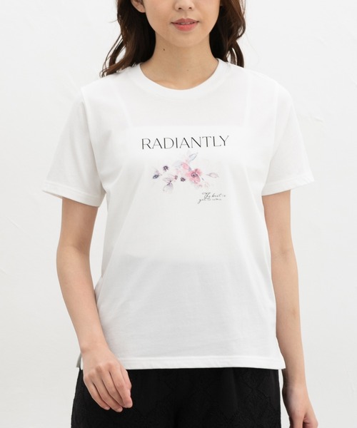 Honeys(ハニーズ)の「【ハニさら・接触冷感・UVカット】フラワープリントTシャツ(Tシャツ/カットソー・レディース・アイボリー/ネイビー/サックスブルー/ピンク・L/M/S/LL)」の7枚目の写真