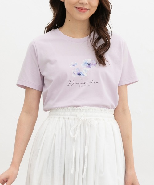 Honeys(ハニーズ)の「【ハニさら・接触冷感・UVカット】フラワープリントTシャツ(Tシャツ/カットソー・レディース・アイボリー/ネイビー/サックスブルー/ピンク・L/M/S/LL)」の11枚目の写真