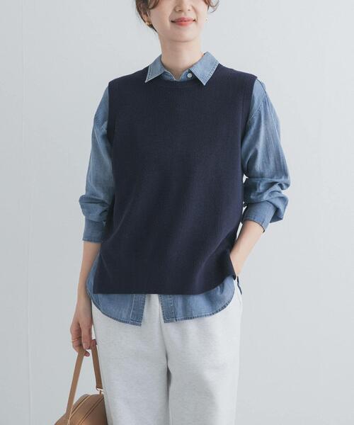 URBAN RESEARCH DOORS（アーバンリサーチドアーズ）の「リネンコットンKNITベスト（ベスト・レディース・ベージュ/ネイビー・FREE）」の2枚目の写真