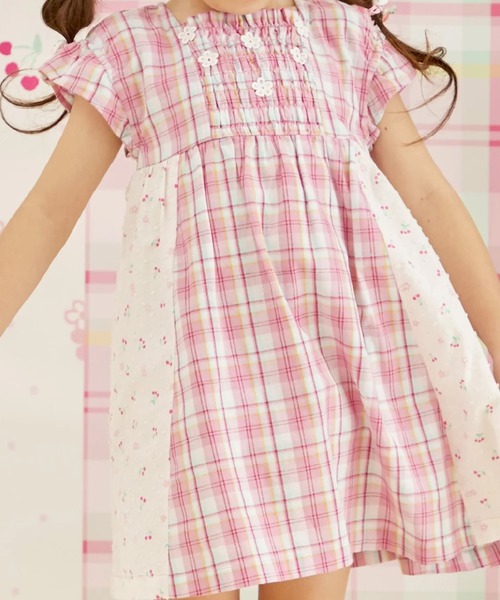 KP(ケーピー)の「先染チェック×ドビー織プリント ワンピース(ワンピース・キッズ・ピンク/ラベンダー・90cm/100cm/120cm/130cm/140cm/110cm)」の7枚目の写真