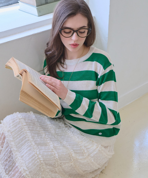 SLOWLOLLI（スローローリ）の「Stripe round-neck knit_4 Colors（ニット/セーター・レディース・パープル/レッド/ブルー/グリーン・FREE）」の6枚目の写真