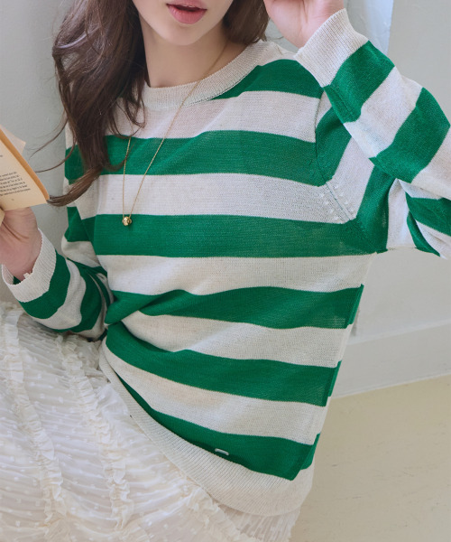 SLOWLOLLI（スローローリ）の「Stripe round-neck knit_4 Colors（ニット/セーター・レディース・パープル/レッド/ブルー/グリーン・FREE）」の7枚目の写真