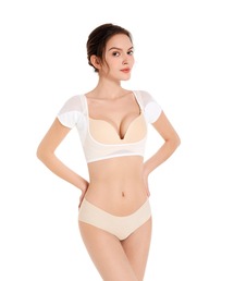 by LEGNA（バイレグナ）の「脇汗汗取りインナー（インナーウェア/肌着）」