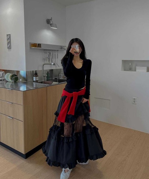 leune(ルネ)の「レース切替ティアードスカート(スカート・レディース・オフホワイト/ブラック・FREE)」の9枚目の写真