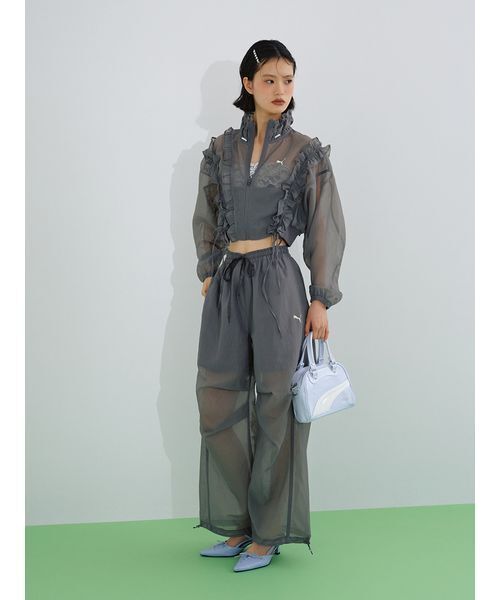 LILY BROWN(リリーブラウン)の「【LILY BROWN×PUMA】シアーパンツ(その他パンツ・レディース・チャコールグレー/サックスブルー・F)」の6枚目の写真