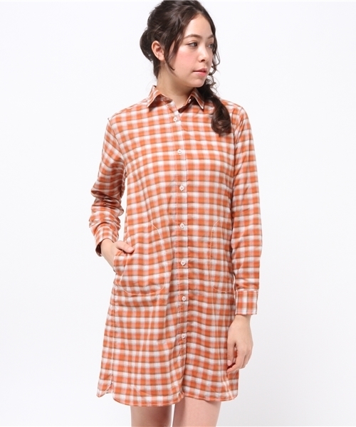 MARMOT(マーモット)の「ウイメンズパナマチェックワンピースシャツ(WS PANAMA CHECK ONE-PIECE SHIRT)(シャツワンピース・レディース・グリーン/ダークブルー/イエロー/オレンジ・SMALL/LARGE/MEDIUM)」の4枚目の写真