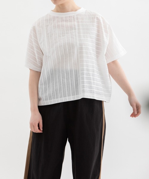 nop de nod(ノップドゥノッド)の「Cloche misc布帛Tシャツ(Tシャツ/カットソー・レディース・ライトブルー/ブラック/オフホワイト/キャメル・3)」の2枚目の写真