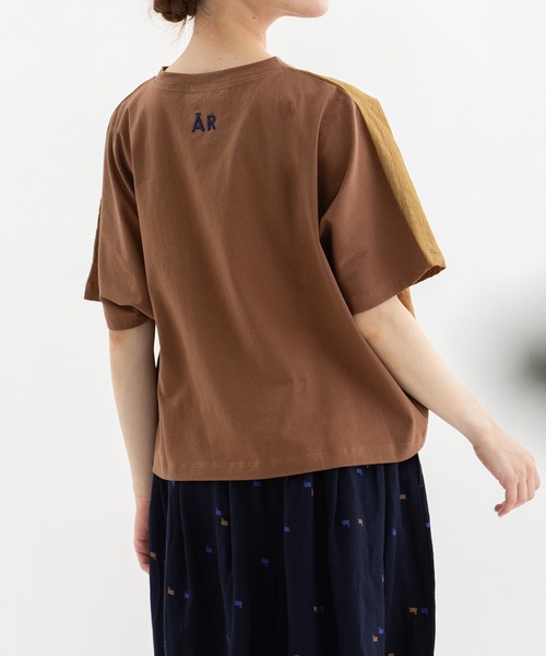 nop de nod(ノップドゥノッド)の「Cloche misc布帛Tシャツ(Tシャツ/カットソー・レディース・ライトブルー/ブラック/オフホワイト/キャメル・3)」の20枚目の写真