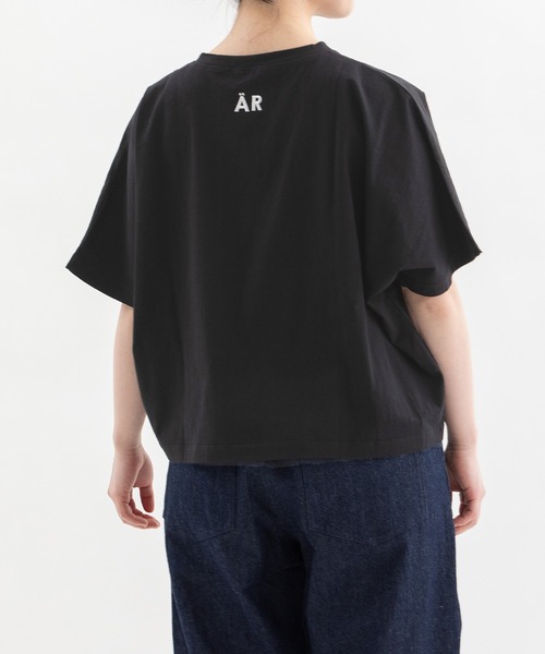 nop de nod(ノップドゥノッド)の「Cloche misc布帛Tシャツ(Tシャツ/カットソー・レディース・ライトブルー/ブラック/オフホワイト/キャメル・3)」の9枚目の写真