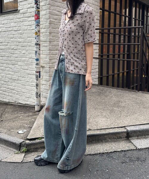 CIAOPANIC(チャオパニック)の「スプレー加工ダメージワイドデニムパンツ(その他パンツ・レディース・サックスブルー/ブルー・MEDIUM/SMALL)」の10枚目の写真