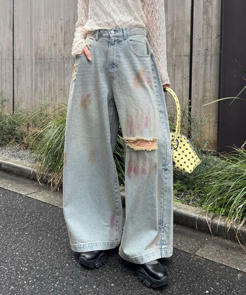 CIAOPANIC(チャオパニック)の「スプレー加工ダメージワイドデニムパンツ(その他パンツ・レディース・サックスブルー/ブルー・MEDIUM/SMALL)」の13枚目の写真