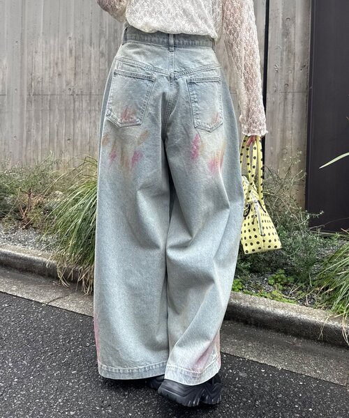 CIAOPANIC(チャオパニック)の「スプレー加工ダメージワイドデニムパンツ(その他パンツ・レディース・サックスブルー/ブルー・MEDIUM/SMALL)」の17枚目の写真