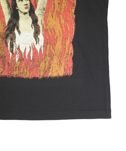 giant Vintage（ジャイアントヴィンテージ）の「【GIANT01】【Giant Vintage/ジャイアント ヴィンテージ】JANES ADDICTION BURNING LADY SCREEN PRINT OVERSIZED BOX SILHOUETTE T-SHIRTS（Tシャツ/カットソー・メンズ・ブラック系その他・LARGE/MEDIUM/SMALL）」の7枚目の写真