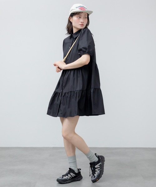 HEILIS(ヘイリス)の「ティアードシャツワンピース / シャツ 半袖 パフスリーブ ワンピース ミドル丈 膝丈 チュニック ティアード 夏服 春服 秋服 韓国 無地 シンプル ノームコア カジュアル オフィスカジュアル シティガール マタニティ ブラック ホワイト(シャツワンピース・レディース・ブラック/アイボリー・FREE)」の11枚目の写真
