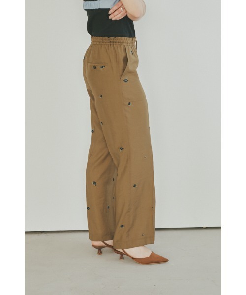 Muel Chic（ミュエルシック）の「Lily embroidery sheer pants  リリーエンブロイダリーパンツ（その他パンツ・レディース・ブラック/ブラウン/ベージュ系その他・MEDIUM/SMALL）」の17枚目の写真