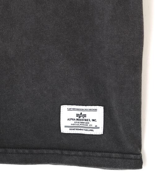 Alpha Industries（アルファインダストリーズ）の「【日本限定】Alpha Industries/アルファ インダストリーズ/MILITARY EMBLEM PATCH T‐SHIRT/ミリタリー エンブレム パッチ Tシャツ（Tシャツ/カットソー・メンズ・ホワイト系2/チャコール/ネイビー・XL/S/2XL/L/M）」の15枚目の写真