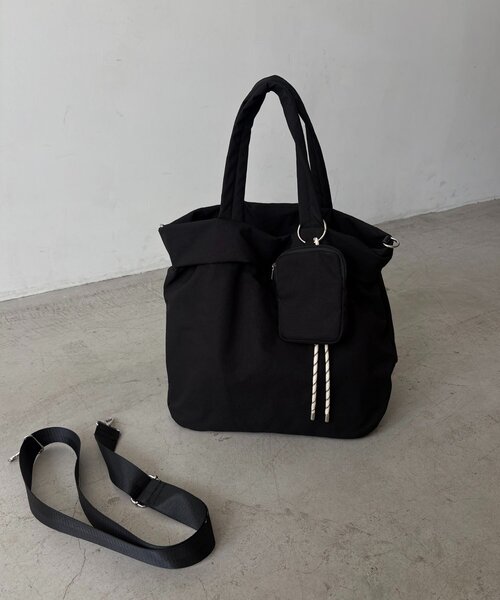 CAPRICIEUX LE'MAGE(カプリシューレマージュ)の「ユーティリティトートBAG(ショルダーバッグ・レディース・ブラック/ベージュ・FREE)」の7枚目の写真