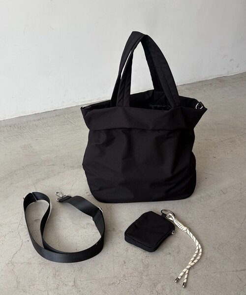 CAPRICIEUX LE'MAGE(カプリシューレマージュ)の「ユーティリティトートBAG(ショルダーバッグ・レディース・ブラック/ベージュ・FREE)」の8枚目の写真