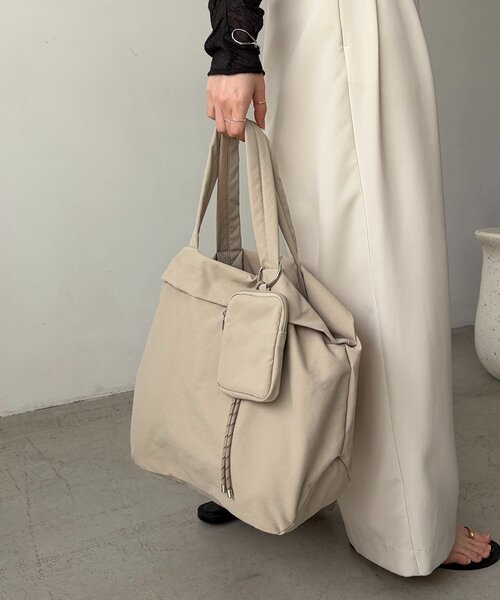 CAPRICIEUX LE'MAGE(カプリシューレマージュ)の「ユーティリティトートBAG(ショルダーバッグ・レディース・ブラック/ベージュ・FREE)」の16枚目の写真