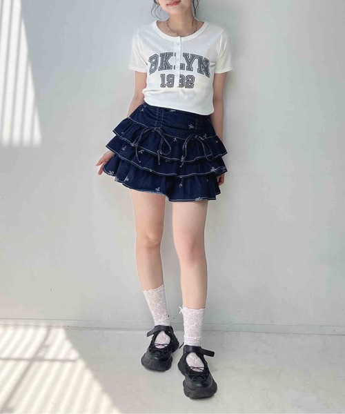AS KNOW AS plus(アズノゥアズプラス)の「〇カレッジロゴプリント ヘンリーテレコリブ半袖Tシャツ(Tシャツ/カットソー・レディース・サックスブルー/イエロー/オフホワイト/スミクロ・FREE)」の8枚目の写真
