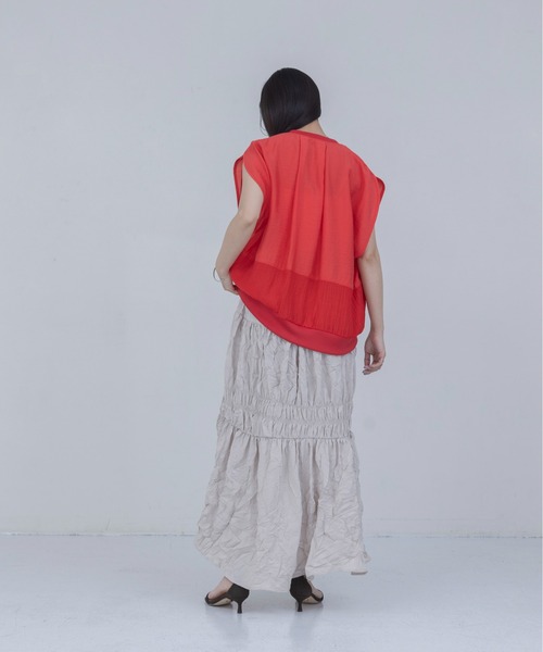 Eimee Law(エイミーロウ)の「ケープレイヤーZIPシアージレ(ベスト・レディース・ブラック/ダークブラウン/レッド/オフホワイト・FREE)」の6枚目の写真