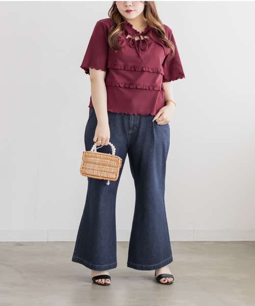 CLETTE（クレット）の「CLETTEオリジナルデコルテリボンフリルトップス（Tシャツ/カットソー・レディース・レッド/ブラック/ブルー・4L/3L/LL）」の8枚目の写真