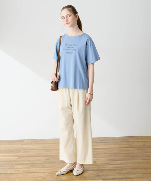 LE SOUK HOLIDAY(ルスークホリデー)の「シルケットスムース刺しゅうロゴTシャツ【接触冷感・吸水速乾・綿100%】(Tシャツ/カットソー・レディース・サックスブルー/オフホワイト・M/L)」の4枚目の写真