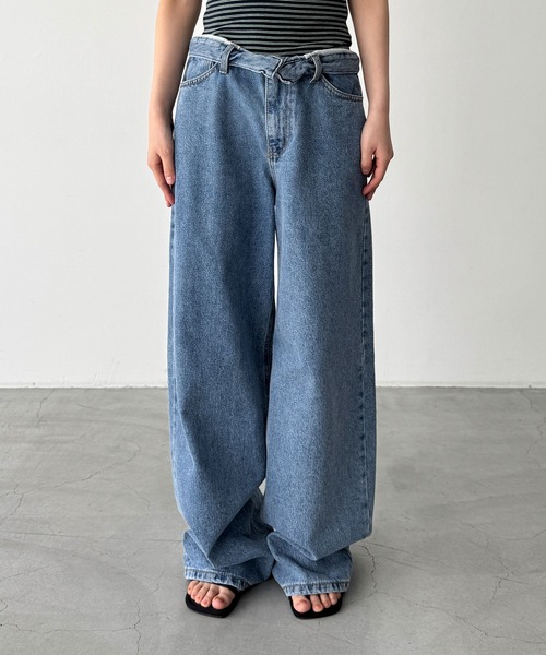CANAL JEAN(キャナルジーン)の「CALL MY NAME ウエストロールデニムパンツ(デニムパンツ・レディース・ブルー・MEDIUM/SMALL)」の5枚目の写真