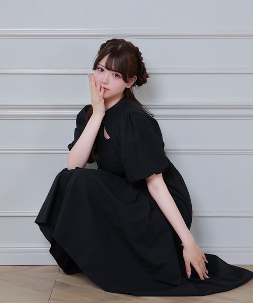 Anely（アネリー）の「リボン シャーリング ティアード ロング ワンピース（ワンピース・レディース・ミント/チャコールグレー/ブラック・FREE）」の5枚目の写真