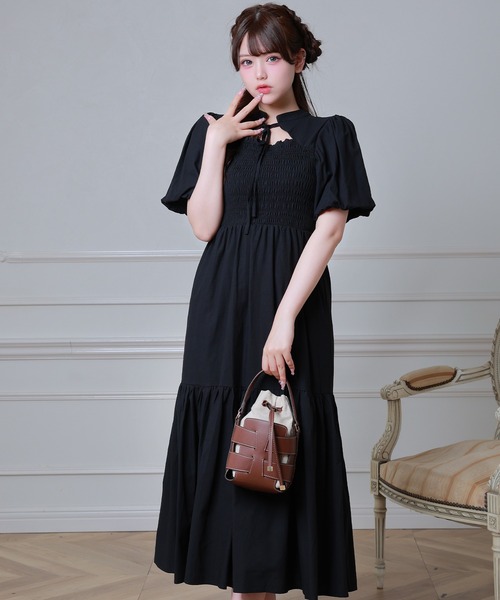 Anely（アネリー）の「リボン シャーリング ティアード ロング ワンピース（ワンピース・レディース・ミント/チャコールグレー/ブラック・FREE）」の22枚目の写真