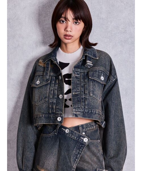 GYDA(ジェイダ)の「belt collarダメージショートデニムGジャン(デニムジャケット・レディース・インディゴブルー/ライトブルー/ブルー・FREE)」の1枚目の写真
