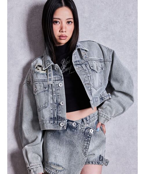 GYDA(ジェイダ)の「belt collarダメージショートデニムGジャン(デニムジャケット・レディース・インディゴブルー/ライトブルー/ブルー・FREE)」の2枚目の写真