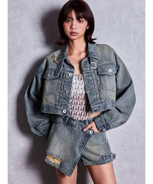 GYDA(ジェイダ)の「belt collarダメージショートデニムGジャン(デニムジャケット・レディース・インディゴブルー/ライトブルー/ブルー・FREE)」の5枚目の写真