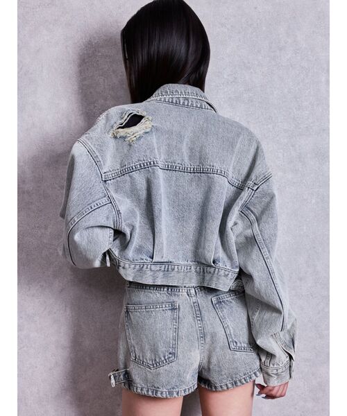 GYDA(ジェイダ)の「belt collarダメージショートデニムGジャン(デニムジャケット・レディース・インディゴブルー/ライトブルー/ブルー・FREE)」の18枚目の写真