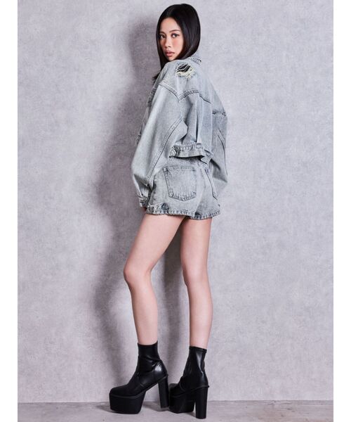 GYDA(ジェイダ)の「belt collarダメージショートデニムGジャン(デニムジャケット・レディース・インディゴブルー/ライトブルー/ブルー・FREE)」の20枚目の写真