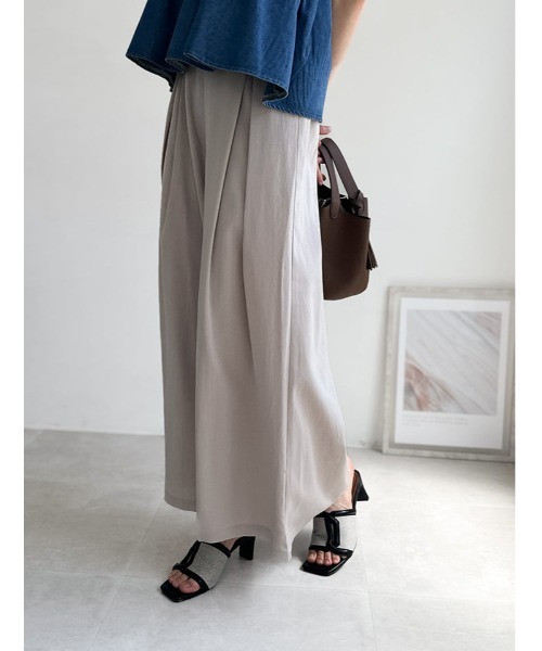fifth(フィフス)の「【星玲奈セレクト】ハイウエストタックワイドパンツ(その他パンツ・レディース・イエロー/ブラック/グレイッシュベージュ・XS/M)」の16枚目の写真