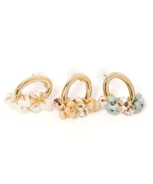 GLOBAL WORK（グローバルワーク）の「MADE IN JAPAN/チェコビーズＭピアス/898969（ピアス（両耳用）・レディース・ホワイト/ライトブルー/ベージュ・FREE）」の5枚目の写真