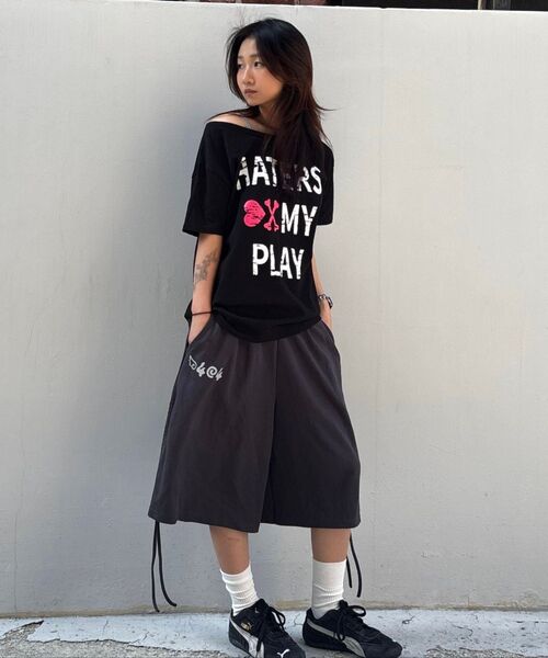 SLEEKGLOW（スリック グロウ）の「HATERS ワンショルダーTシャツ[ブラック]（Tシャツ/カットソー・レディース・その他・FREE）」の4枚目の写真