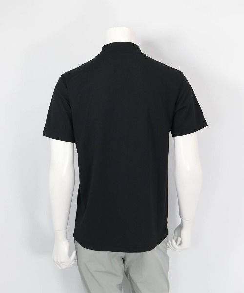 NEW ERA(ニューエラ)の「<MENS>UV速乾プルオーバー (ニューエラコラボ)(Tシャツ/カットソー・メンズ・ブラック・XL/L/M/S)」の4枚目の写真