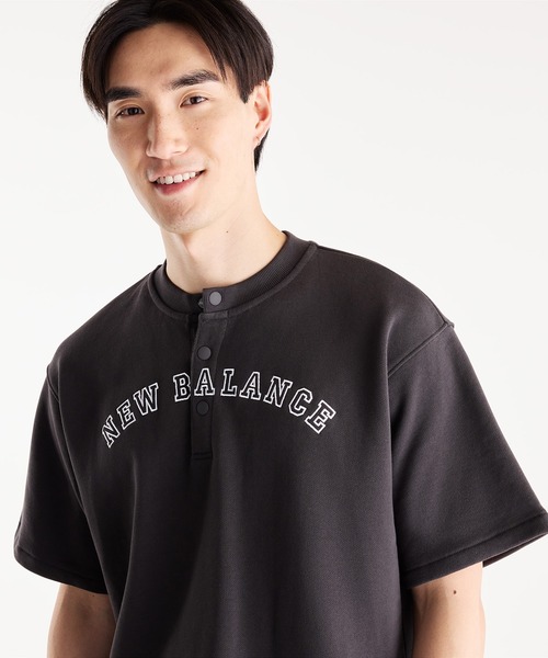 NEW BALANCE(ニューバランス)の「大谷翔平シグネチャーヘンリーネックショートスリーブTシャツ(Tシャツ/カットソー・メンズ・アイボリー/チャコールグレー/ダークグリーン・SMALL/MEDIUM/LARGE/X-LARGE/XX-LARGE/XXX-LARGE)」の13枚目の写真