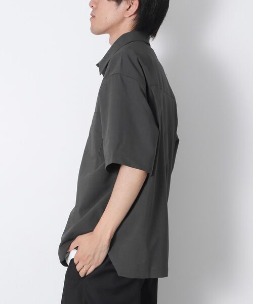 CRAFT STANDARD BOUTIQUE(クラフトスタンダードブティック)の「接触冷感/吸水速乾/UVカット レギュラーカラー半袖シャツ(シャツ/ブラウス・メンズ・ブラック/チャコールグレー・M/L)」の6枚目の写真