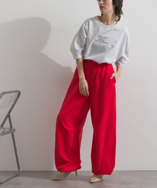 enhaut(アンオート)の「裏毛ケミカルパウダー加工 スウェット バレルレッグ パンツ(スウェットパンツ・レディース・オートミール/チャコールグレー/レッド・FREE)」の16枚目の写真