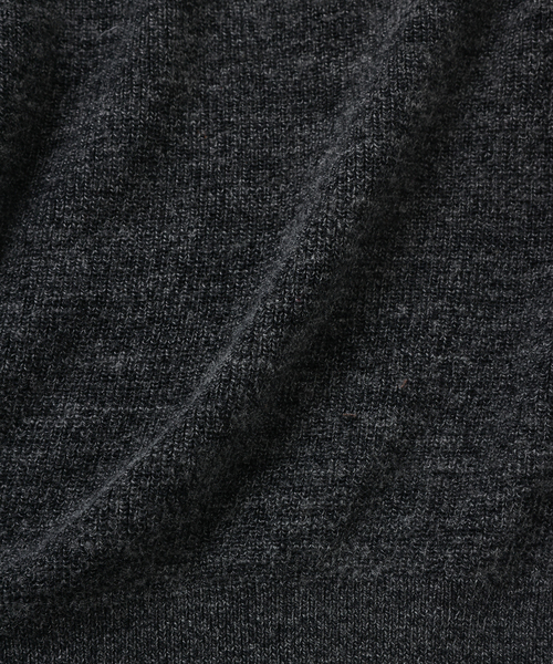 UNFOLLOW(アンフォロー)の「【FOLL / フォル】suvin cotton fine wool wardrobe sweater(ニット/セーター・メンズ・グレー/ベージュ・2/3)」の6枚目の写真