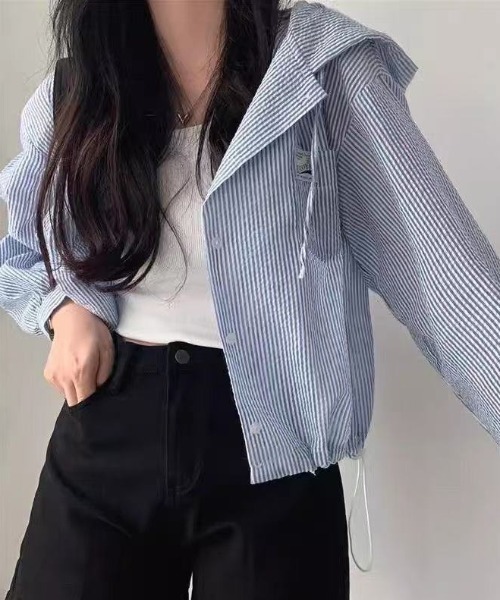 Achic(アシック)の「【日差し・冷房対策】ストライプ柄フード付きシャツブルゾン(ブルゾン・レディース・ブルー・M)」の3枚目の写真