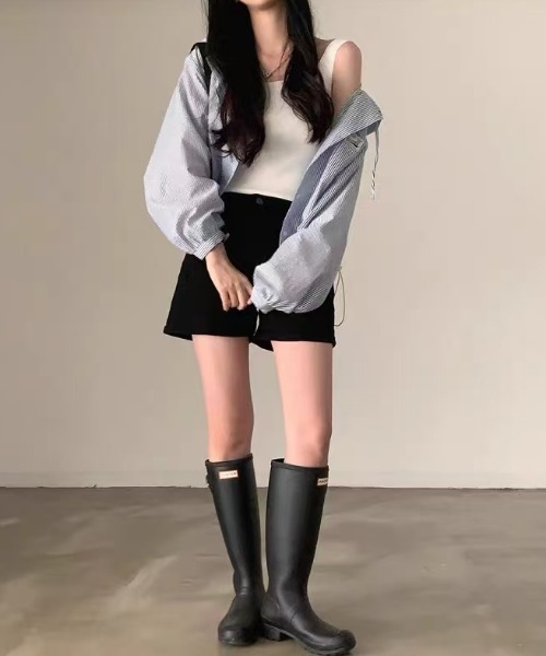 Achic(アシック)の「【日差し・冷房対策】ストライプ柄フード付きシャツブルゾン(ブルゾン・レディース・ブルー・M)」の18枚目の写真