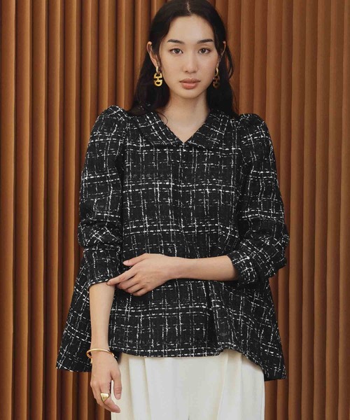 ELFRANK(エルフランク)の「【2026AW】【M~Lサイズ展開】ツイードパフスリーブAラインチュニックブラウス(シャツ/ブラウス・レディース・オフホワイト/ブラック・M/L)」の13枚目の写真