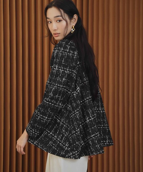 ELFRANK(エルフランク)の「【2026AW】【M~Lサイズ展開】ツイードパフスリーブAラインチュニックブラウス(シャツ/ブラウス・レディース・オフホワイト/ブラック・M/L)」の17枚目の写真