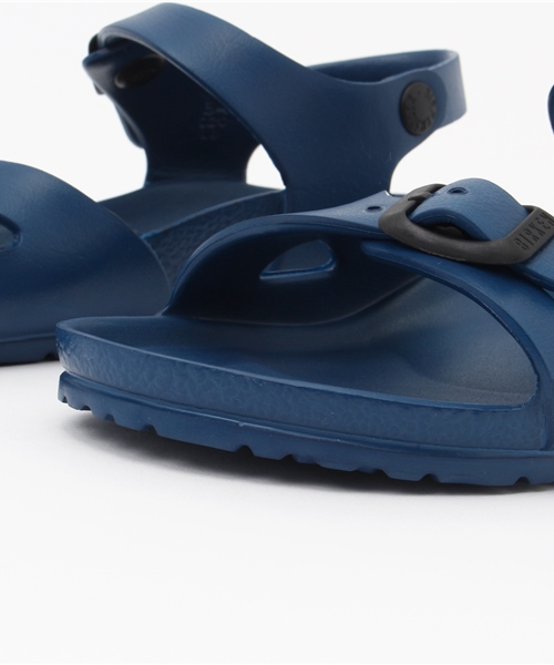 BIRKENSTOCK(ビルケンシュトック)の「RIO/リオ EVA (KIDS)(サンダル・キッズ・ネイビー/レッド/ローズ/カーキ/ピンク/イエロー/オレンジ/ブルー/シルバー/パープル・33/34/31/29/26/27/30/32/28/25/24)」の14枚目の写真