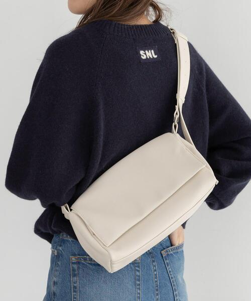 URBAN RESEARCH Sonny Label(アーバンリサーチサニーレーベル)の「フラップショルダーバッグ(ショルダーバッグ・レディース・ブラック/アイボリー/グレー系その他・ONE)」の1枚目の写真